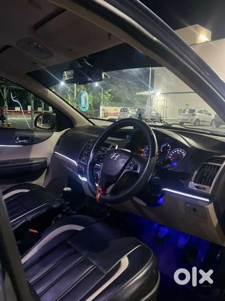 Hyundai I20 Sportz 2012 Car