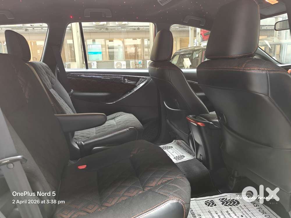 Toyota Innova Crysta 2.8 Gx At 7 Str, 2016, Diesel