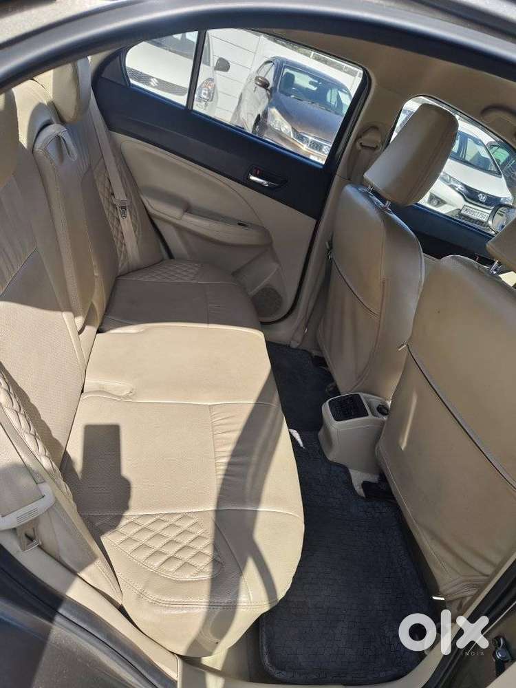 Maruti Suzuki Dzire 1.2 Vxi, 2023, Petrol