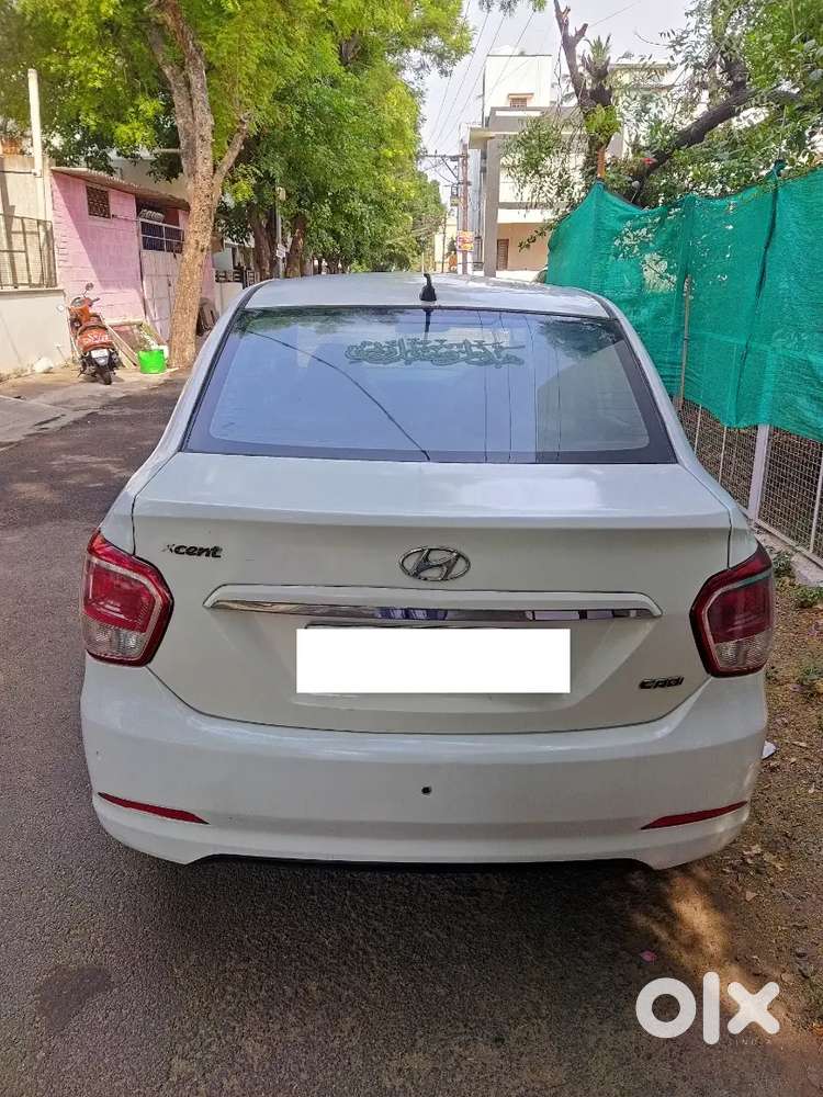 Hyundai Xcent 2014 Diesel Well Maintained