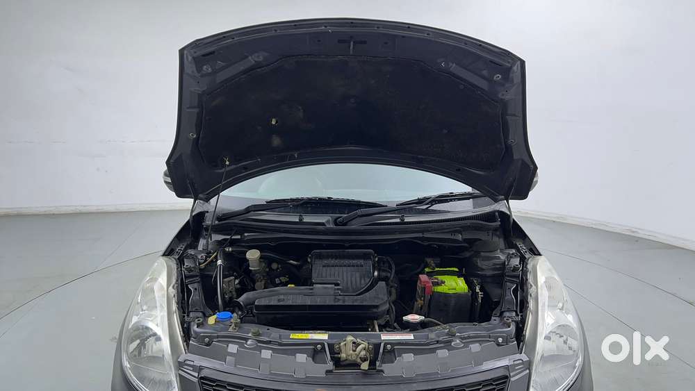 Maruti Suzuki Swift Vvt Vxi, 2016, Petrol