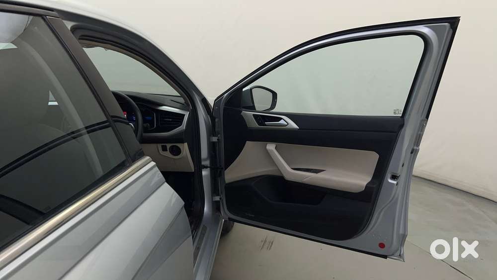 Volkswagen Virtus 1.0 Topline Tsi At, 2023, Petrol