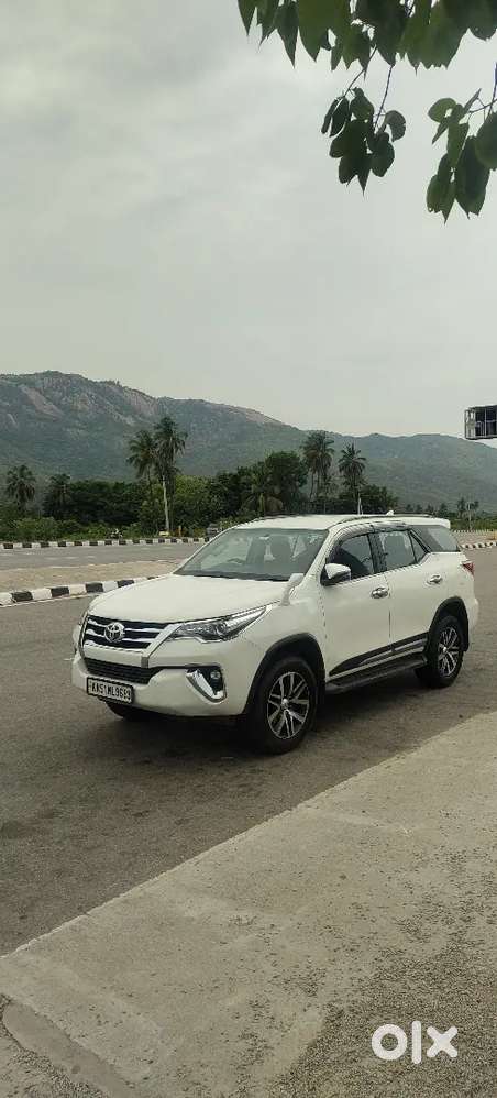 Toyota Fortuner 4x4 2018 Diesel Automatic