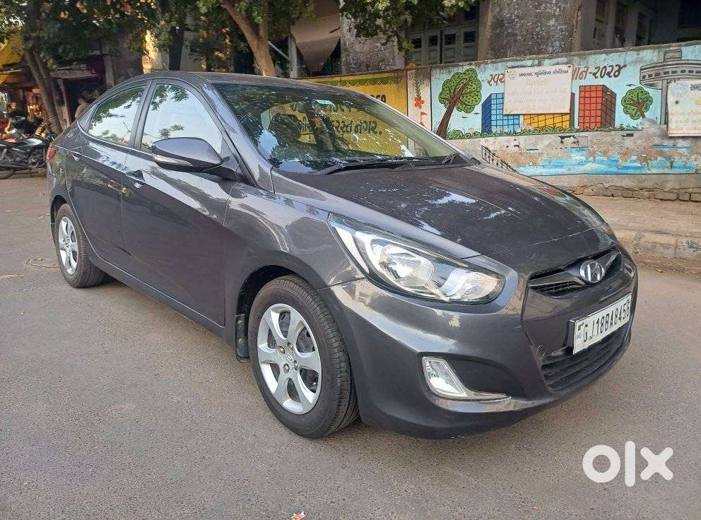 Hyundai Verna 1.6 Ex Vtvt, 2012, Petrol