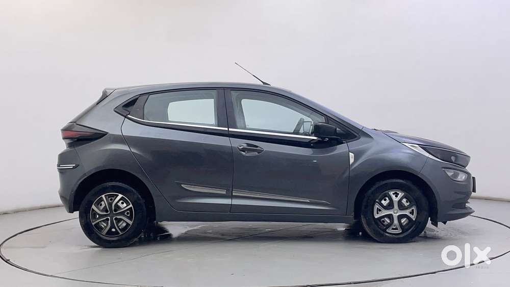 Tata Altroz 1.5 Xe Plus Diesel, 2022, Diesel