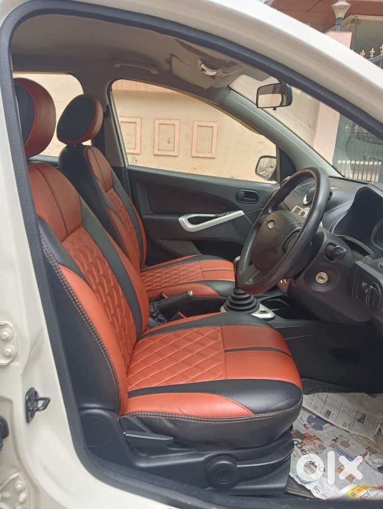 Ford Figo Petrol Titanium, 2010, Petrol