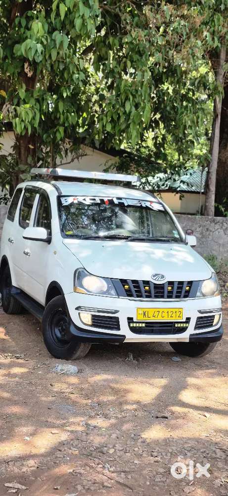 Mahindra Xylo 2012.