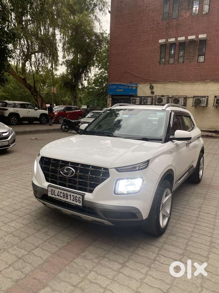 Hyundai Venue S 1.2 Petrol, 2022, Petrol