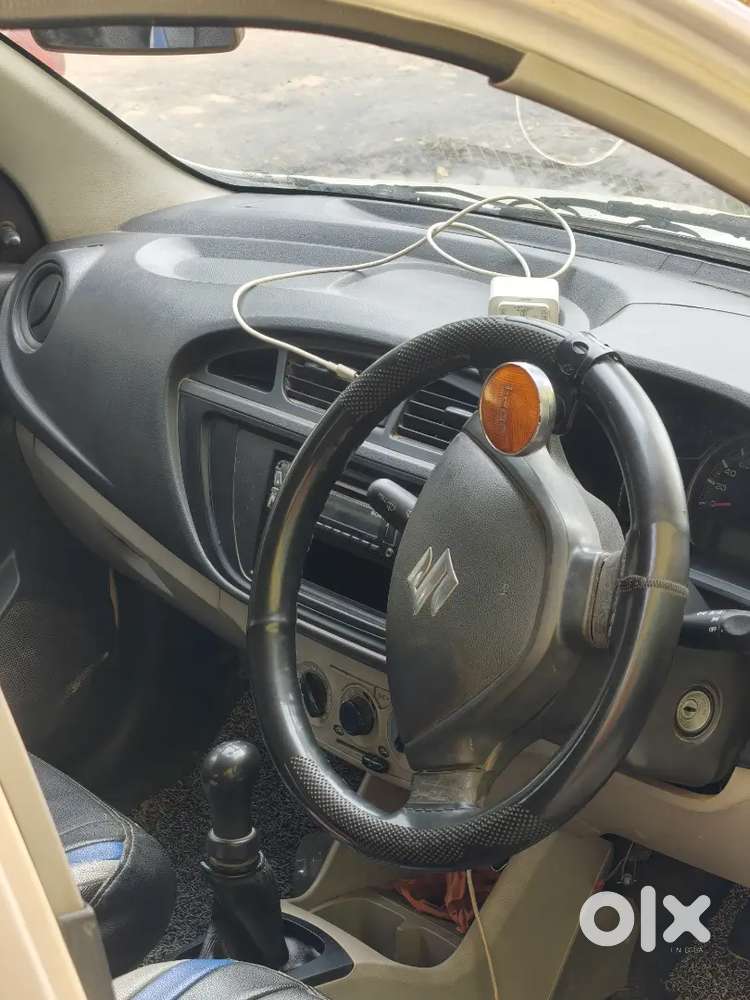 वेस्ट कंडीशन गाड़ी है कंपनी फिटेड सीएनजी