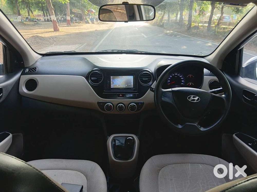 Hyundai Xcent 1.2l Kappa Dual Vtvt 5-speed Manual Base, 2014, Petrol