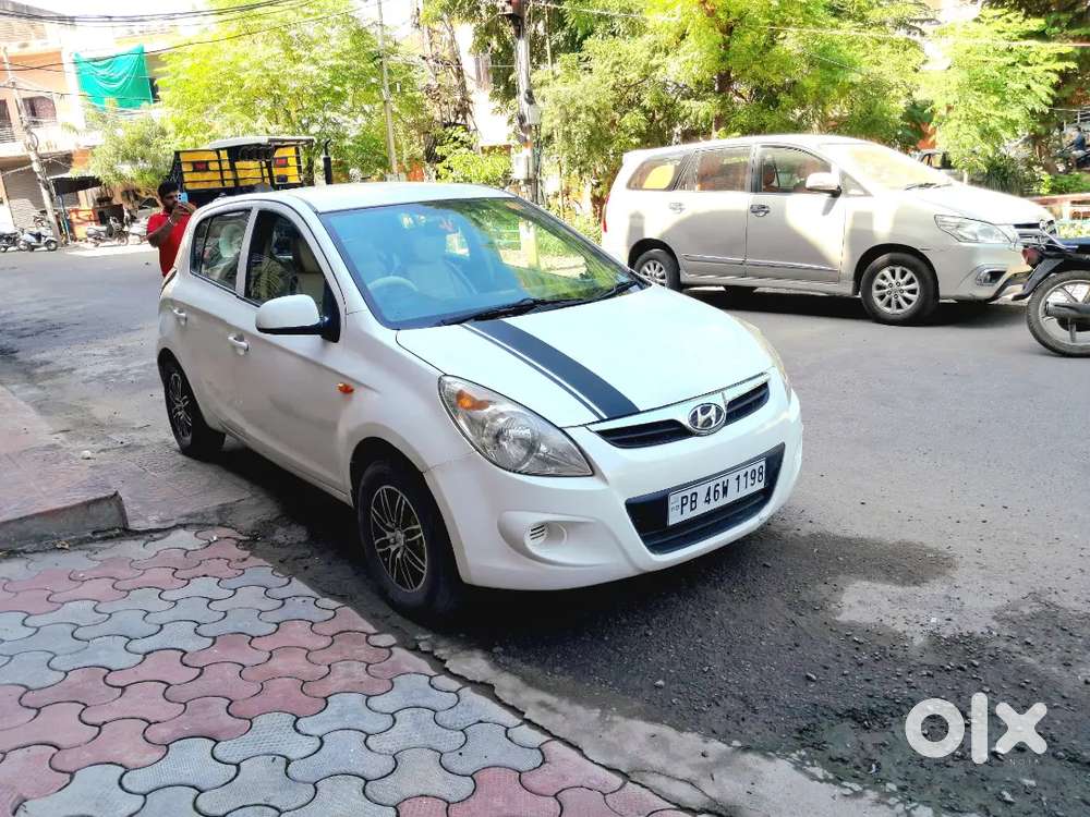 Hyundai I20 2012 Diesel 128000 Km Driven
