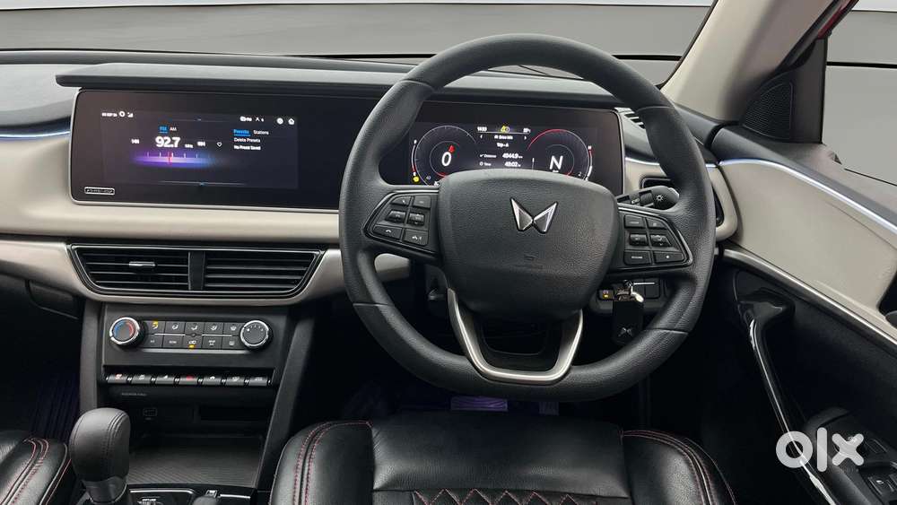 Mahindra Xuv700 2.2 Ax 5 Diesel At 7 Str, 2024, Diesel