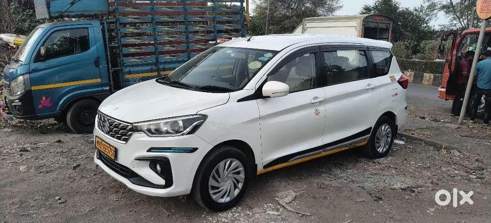 Maruti Suzuki Ertiga 2023 Cng & Petrol 121000 Km Driven