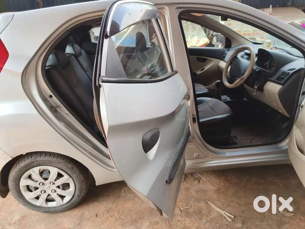 Hyundai Eon 0.8 Magna 2014