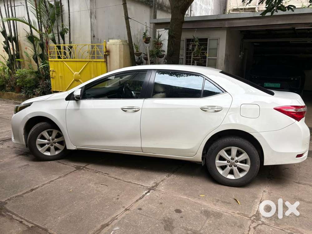Toyota Corolla Altis 2014