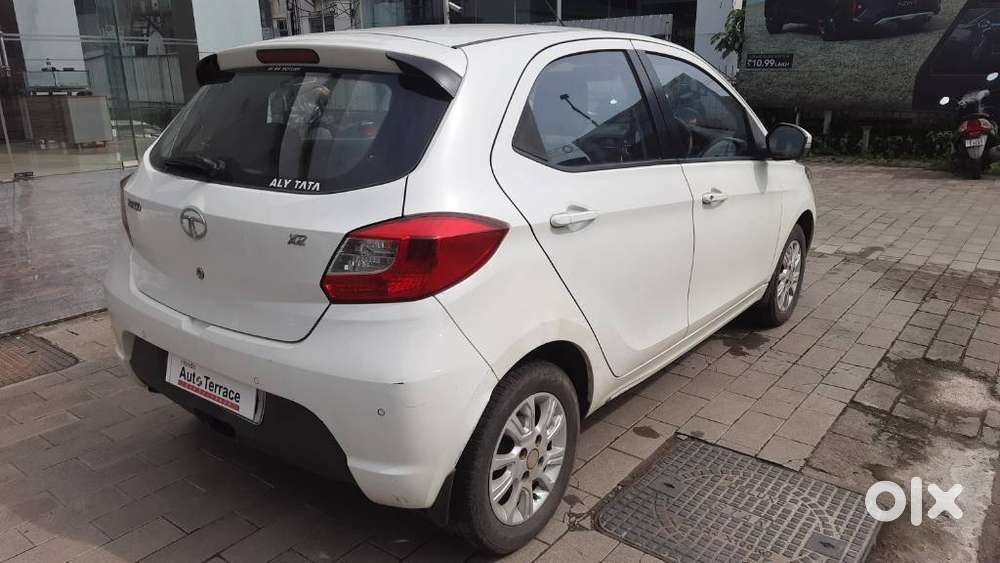 Tata Tiago Xz Opt, 2016, Petrol