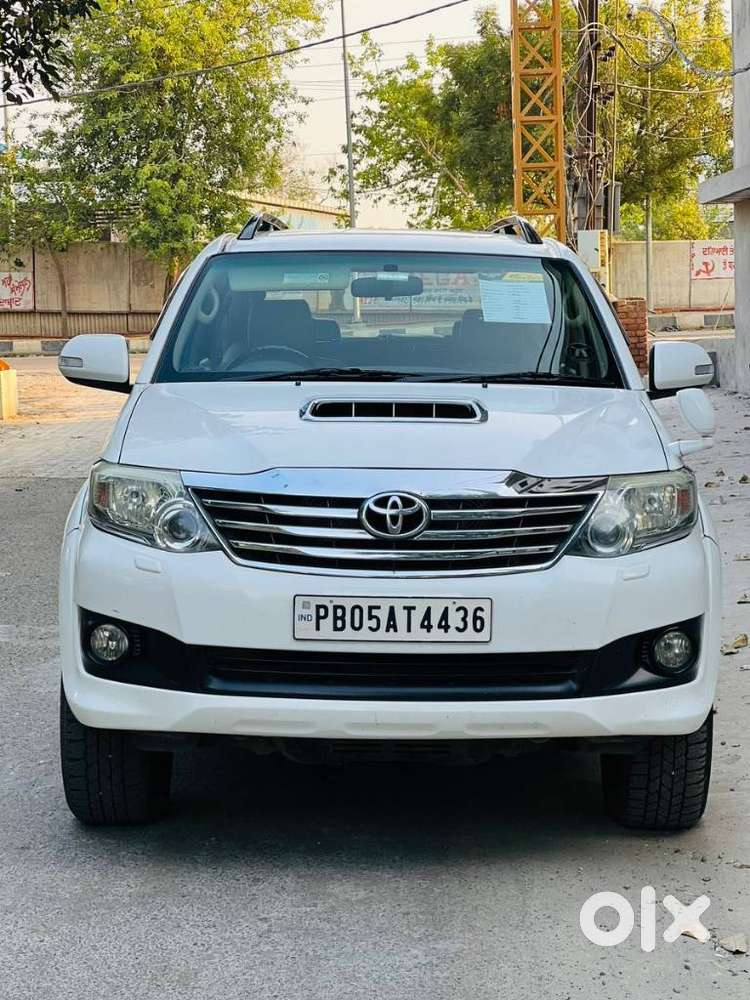 Toyota Fortuner 4x2 At 2.8 Diesel, 2012, Diesel