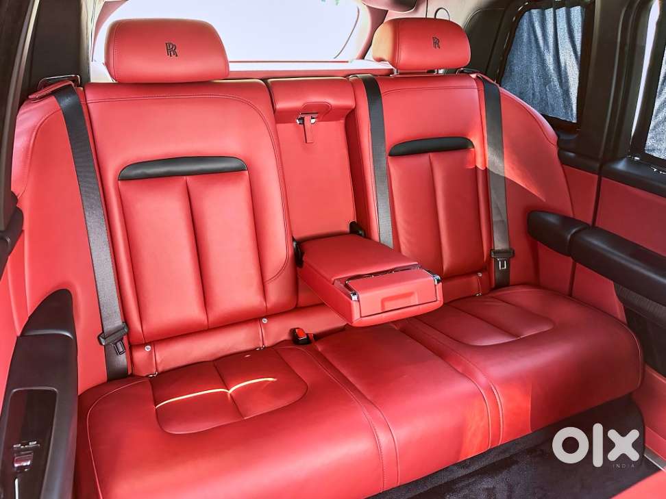 Rolls-royce Cullinan V12, 2020, Petrol