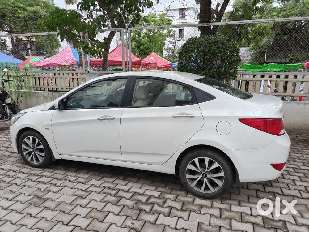Well-maintained 2015 Hyundai Verna Automatic