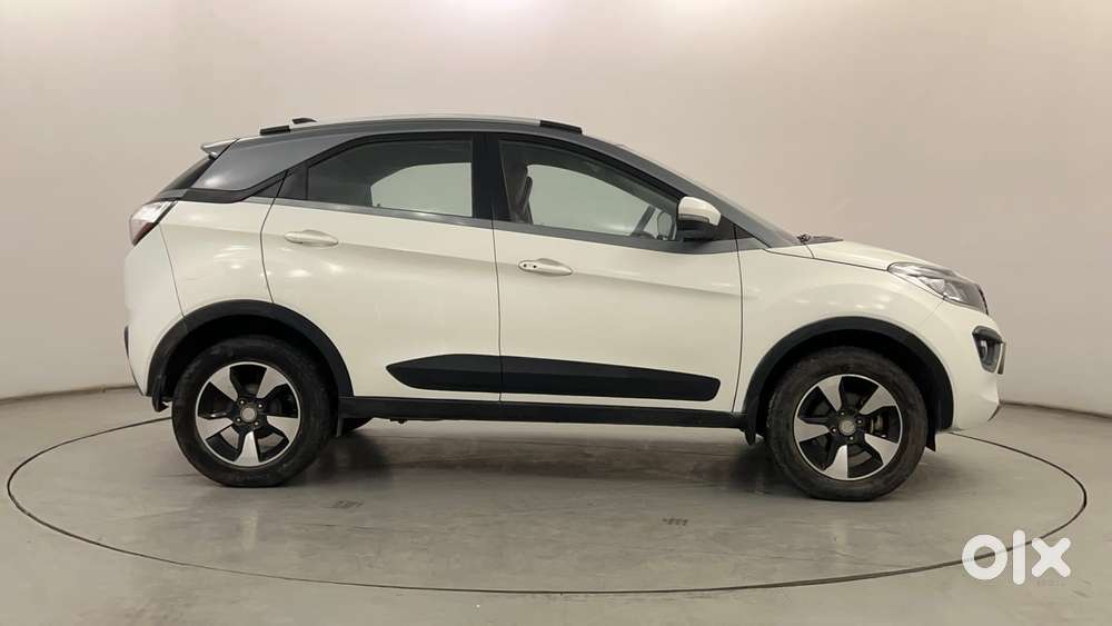 Tata Nexon 1.2 Revotron Xza Plus (o) Dual Tone, 2019, Petrol