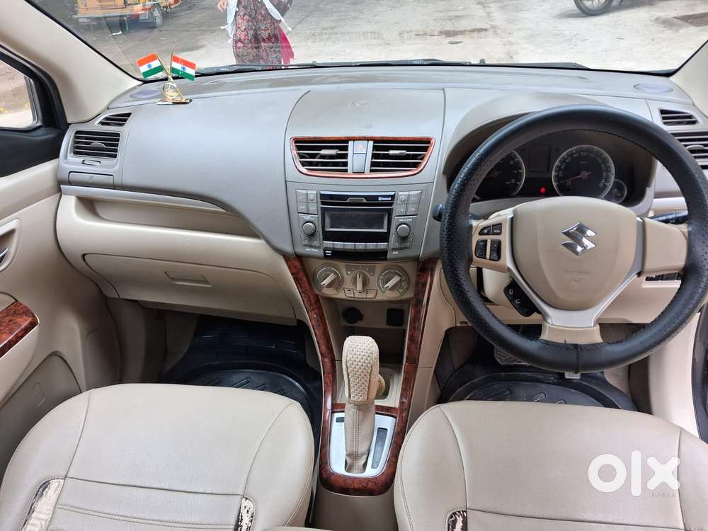Maruti Suzuki Ertiga Vxi At Petrol, 2017, Petrol