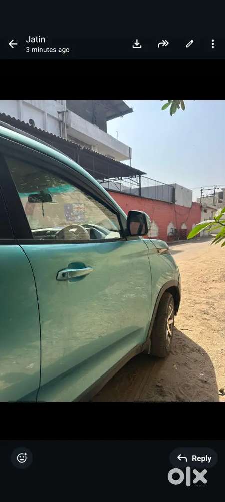 Kuv 100 K8 Car 5 Seater 2015 Model