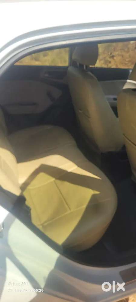Tn 42 Az Kgm Reg Hyundai Elite I20 2017 Showroom Maintained