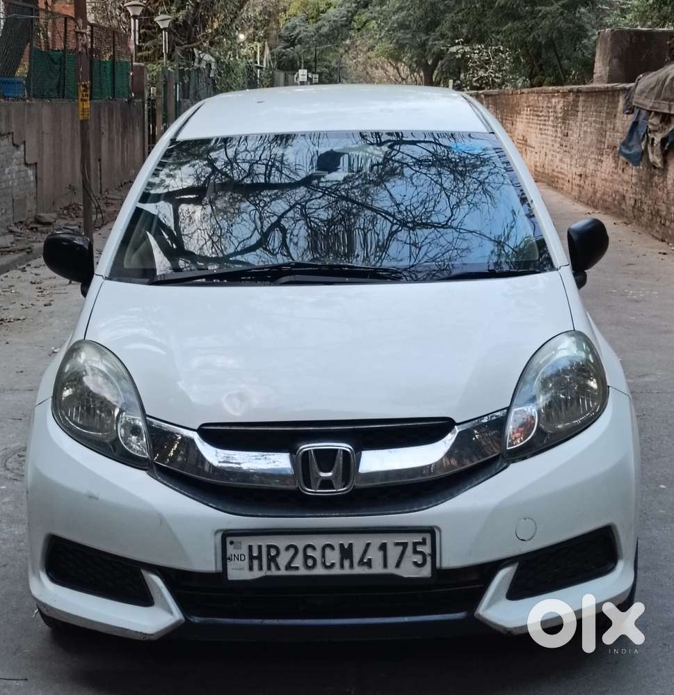 Honda Mobilio 1.5 S I-vtec Mt, 2015, Petrol