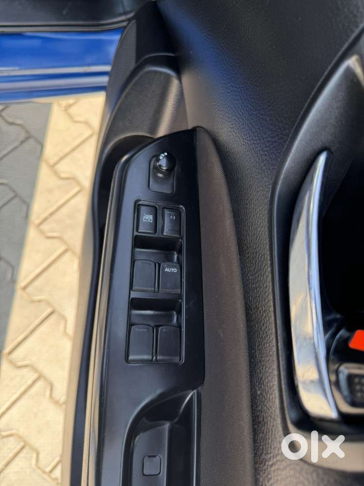 Maruti Suzuki Swift 2011-2014 Vxi, 2012, Petrol