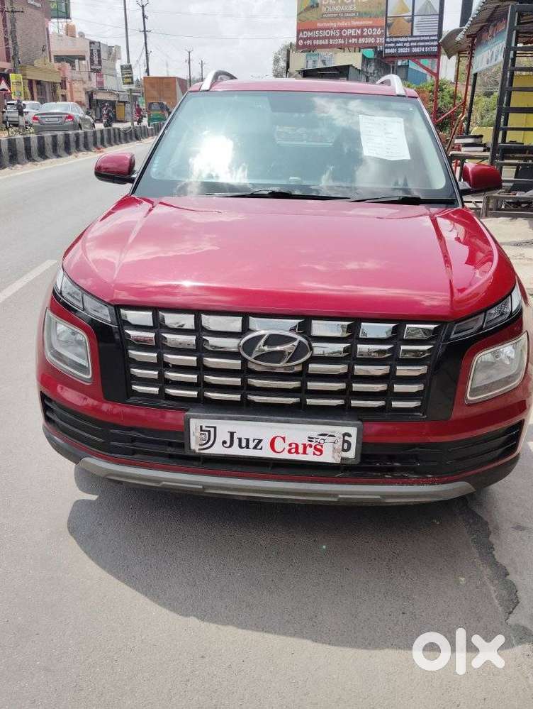Hyundai Venue, 2022, Petrol