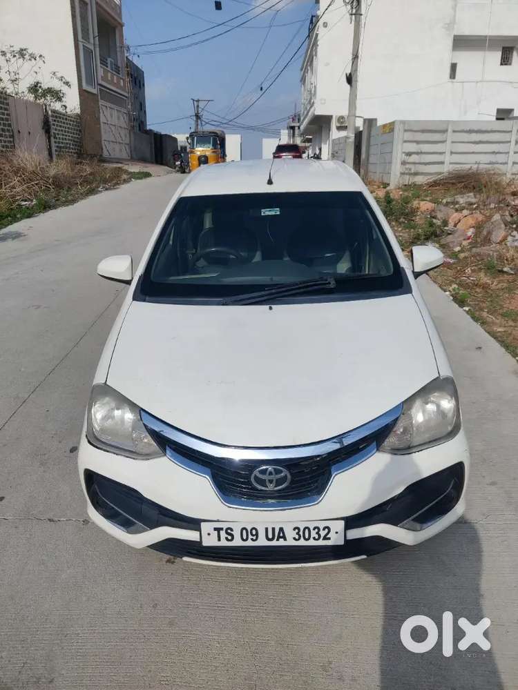 Toyota Etios 2015 Diesel Well Maintained