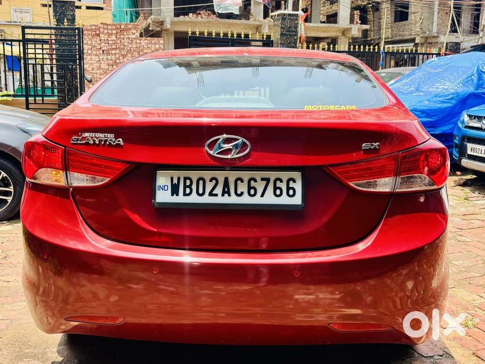 Hyundai Elantra 1.8 Sx Mt, 2013, Petrol