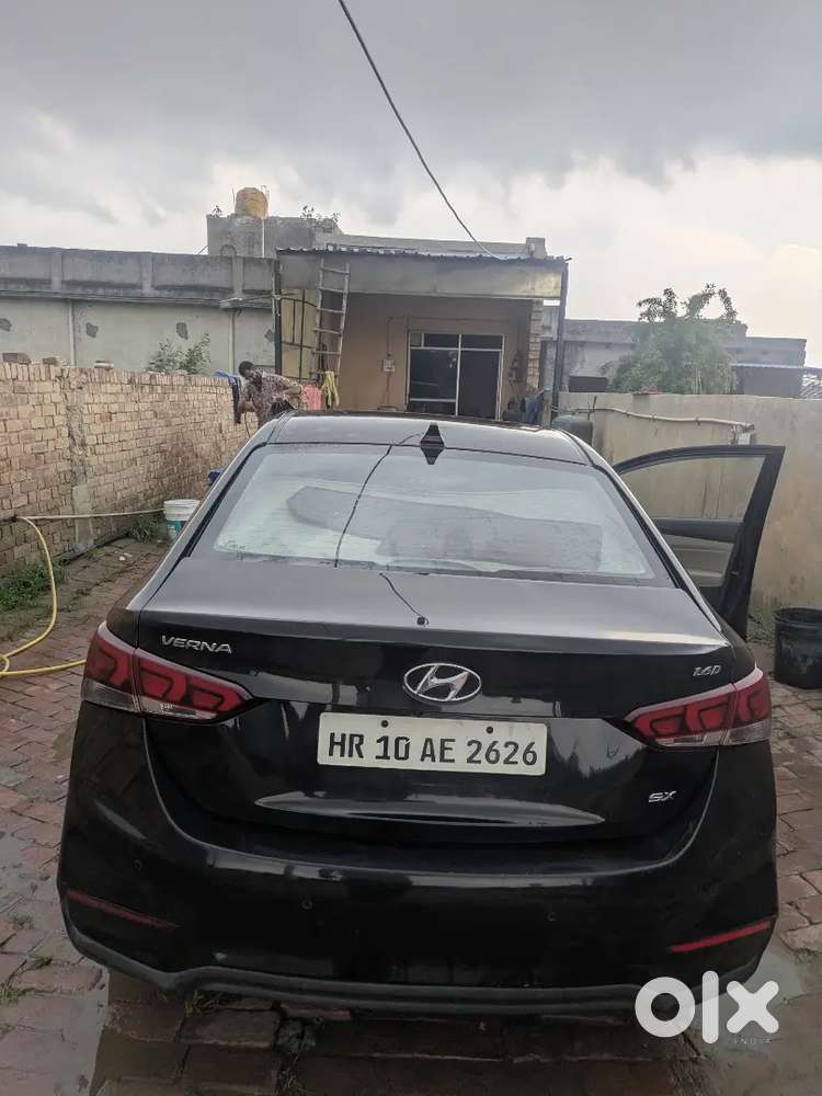 Hyundai Verna 2018 Diesel Well Maintained Ventilated Seat With Sunroof