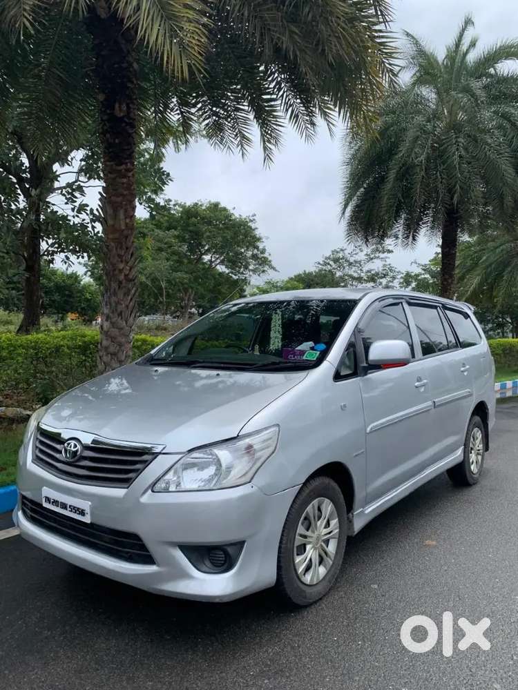 Toyota Innova 2012 Model Argent Sale Very Good Condition