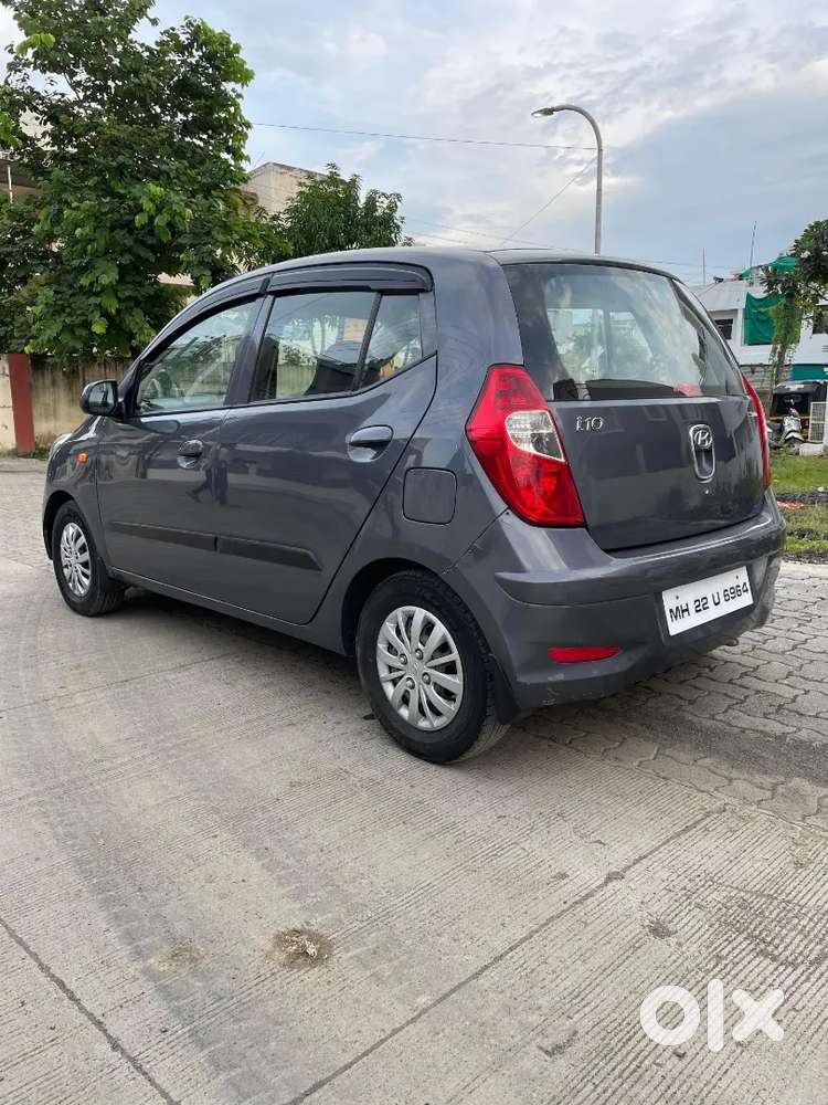 Hyundai I10 Sportz 2016 Petrol 65000 Km Driven