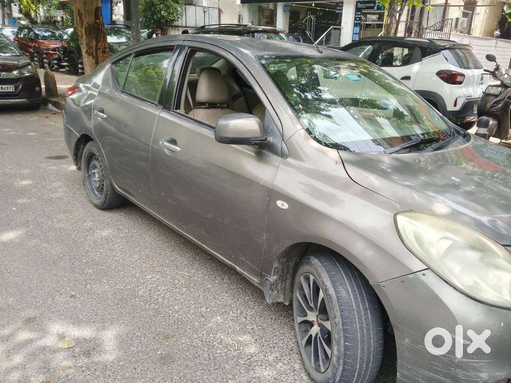 Nissan Sunny Xv, 2012, Petrol