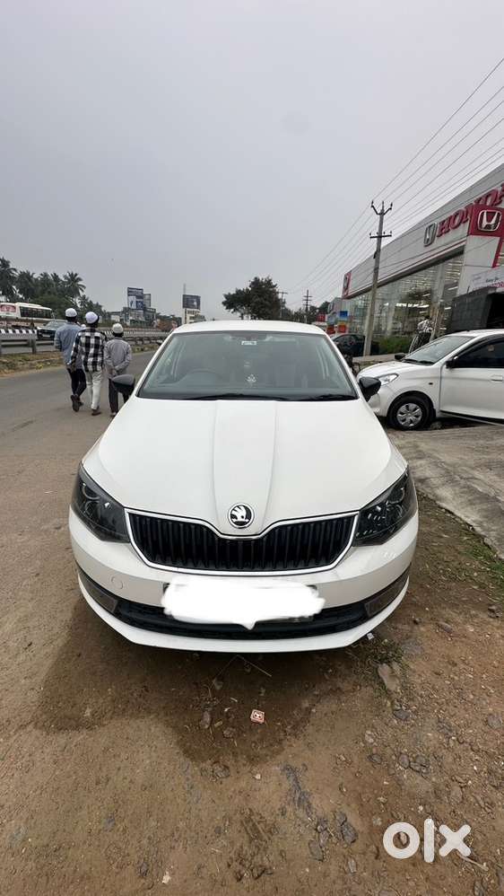 Skoda Rapid Tsi 2021 Petrol 35000 Km Driven