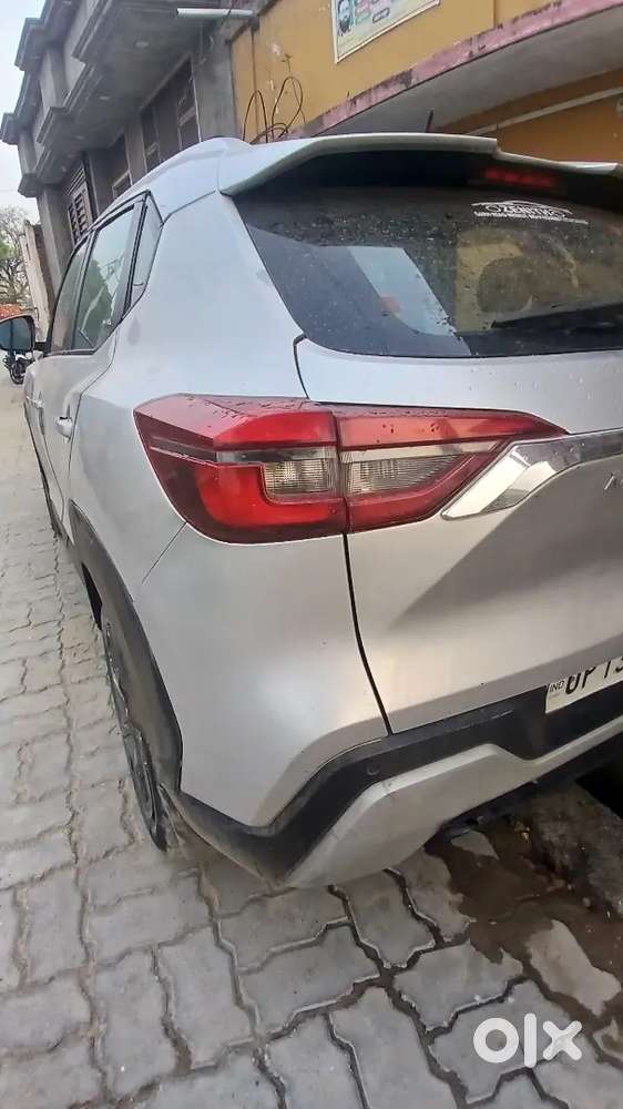 Magnite Cng Last 2021 Model Owner 1st