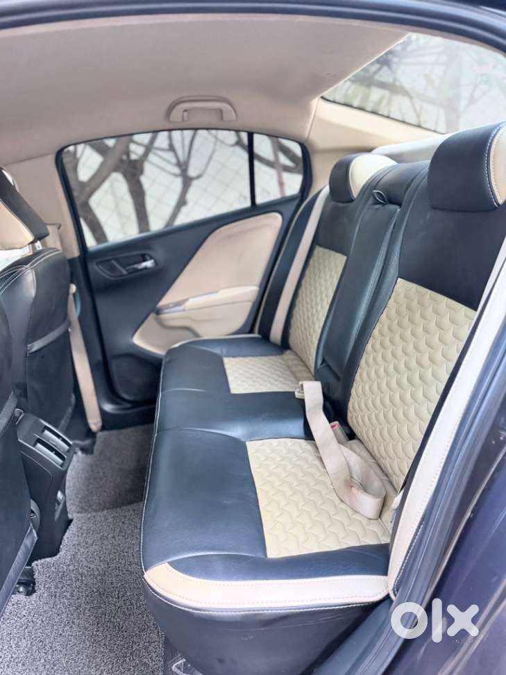 Honda City I-vtec V, 2015, Petrol