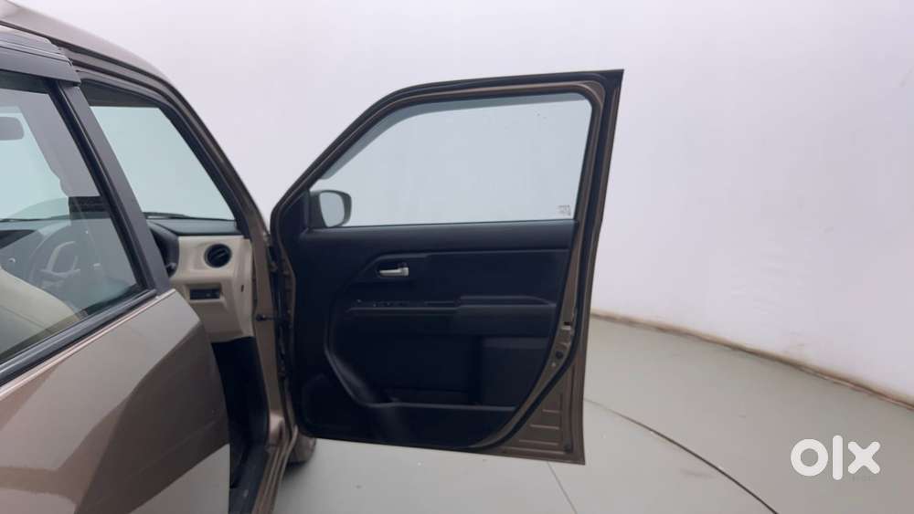 Maruti Suzuki Wagon R Vxi Amt, 2019, Petrol