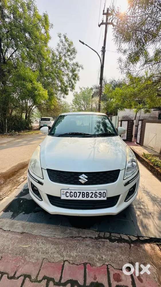 Maruti Suzuki Swift 2016 Petrol 80000 Km Driven