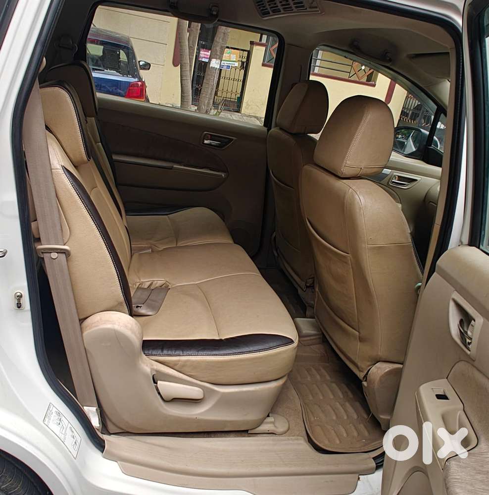 Maruti Suzuki Ertiga Vxi Abs, 2014, Petrol