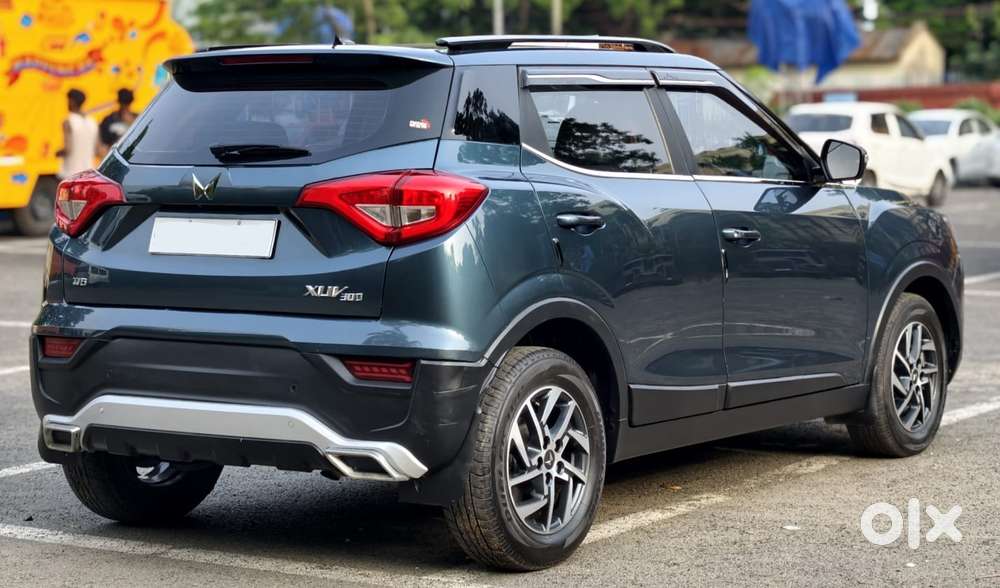 Mahindra Xuv300 W8 Option, 2023, Petrol