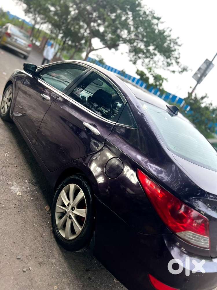 Hyundai Verna Crdi 2012