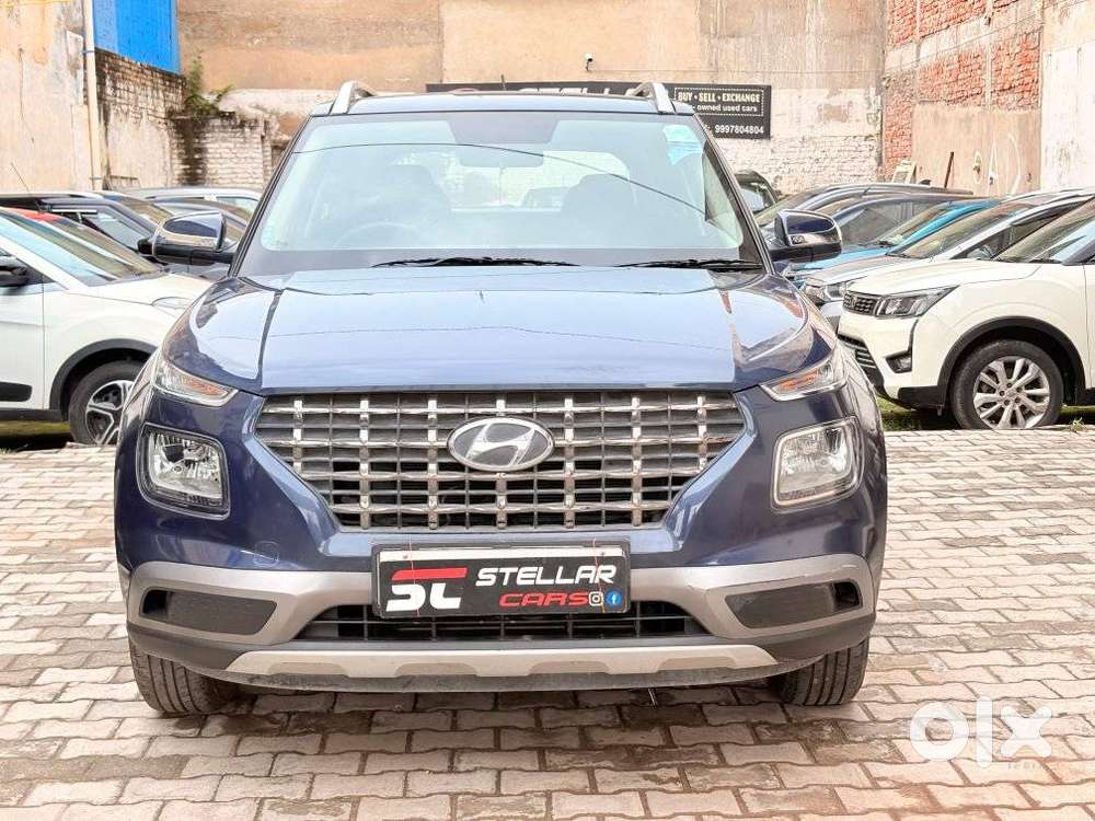 Hyundai Venue S 1.2 Petrol, 2022, Petrol