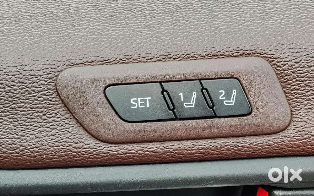 Toyota Innova Hycross 2.0 Zx (o) Hybrid 7 Str, 2024, Petrol