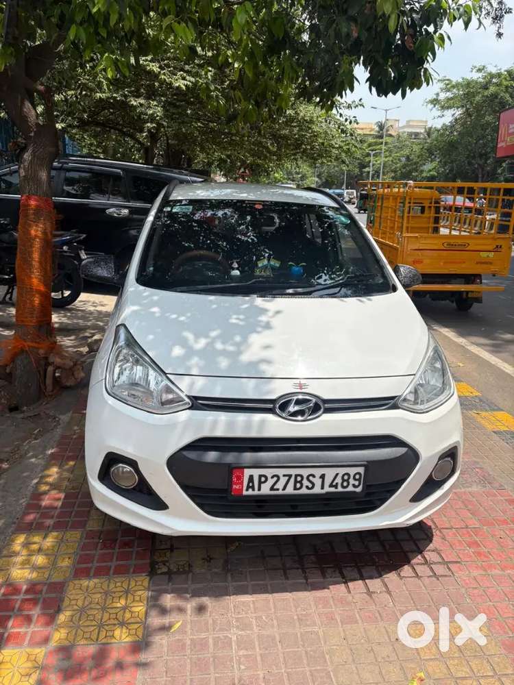Hyundai Grand I10 Sportz 2017 Diesel Manual