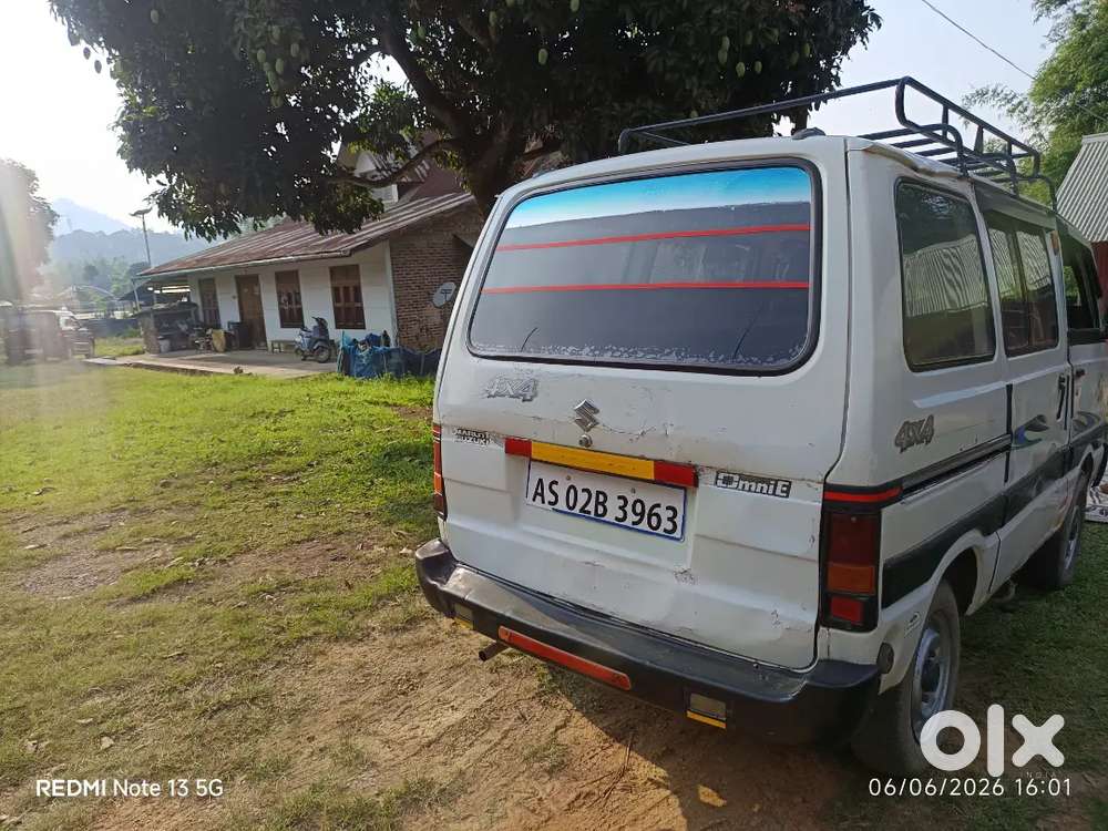 Maruti Suzuki Omni 2006