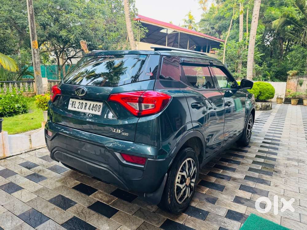 Mahindra Xuv300 W4 2022