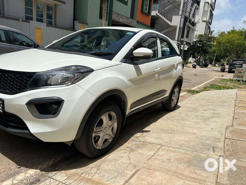 Tata Nexon 1.5 Revotorq Xm Plus (s), 2018, Diesel
